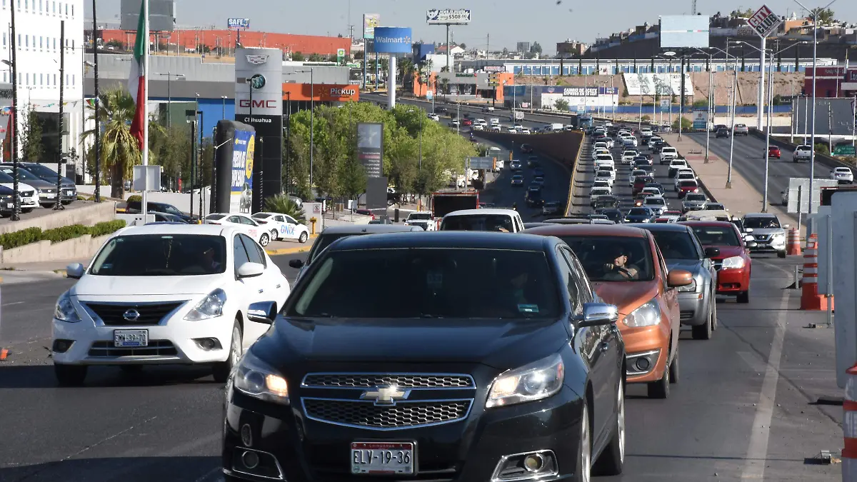 congestionamiento kilometrico en perif de la juventud (4)